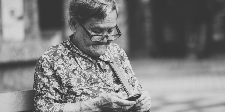 Telefon zaufania dla osób starszych