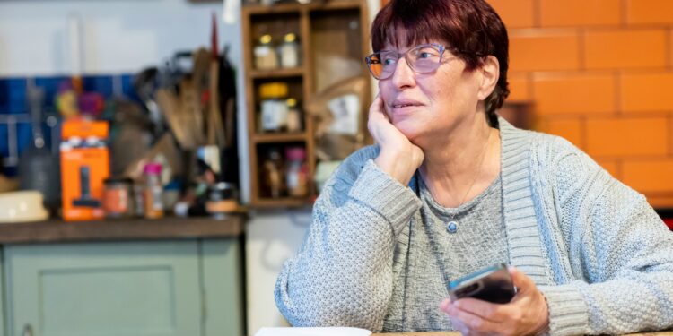 Ruszył Telefoniczny Punkt Porad dla dolnośląskich seniorów!