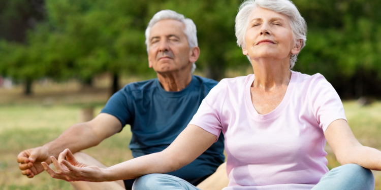 Joga – ćwiczenia, które wspierają długowieczność