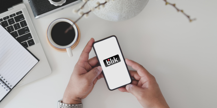 Czym jest BLIK i czy powinniśmy się go obawiać?