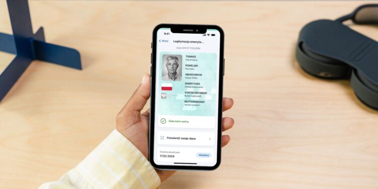 Jak wyrobić legitymację emeryta-rencisty?