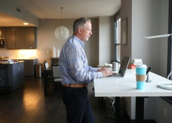 Rośnie liczba pracujących seniorów