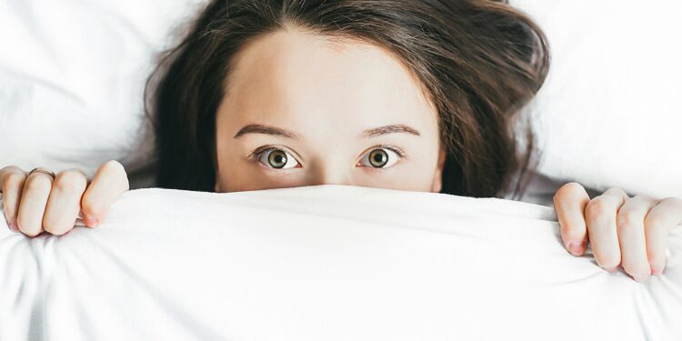 Bezsenność wśród seniorów – jak sobie radzić z tą dolegliwością?