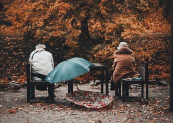 Senior też potrzebuje wsparcia, czyli o sensie podejmowania terapii po 60. roku życia