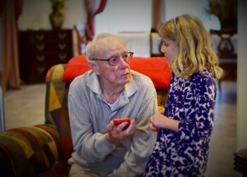 Sztuka dialogu międzypokoleniowego – jak lepiej rozumieć młodszych i być rozumianym?