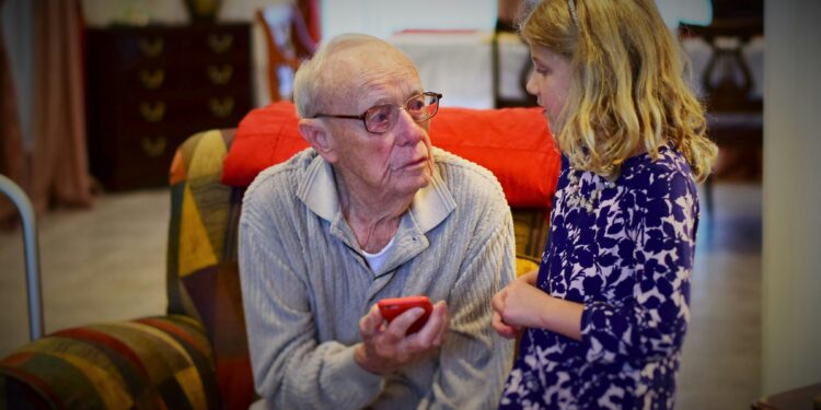 Sztuka dialogu międzypokoleniowego – jak lepiej rozumieć młodszych i być rozumianym?