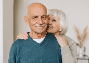 Miłość po sześćdziesiątce – dlaczego warto dać sobie drugą szansę