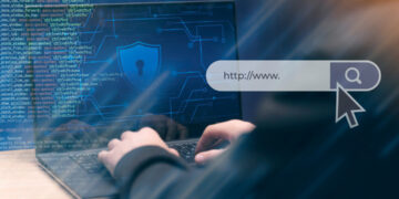Bezpieczne połączenie – jak odróżnić prawdziwą stronę internetową od fałszywej?
